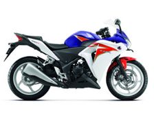 Honda Launches Tri Colour CBR 250R At Rs.1.45L