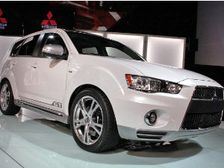 Mitsubishi's 7-Seater Outlander Out At INR 19.95L