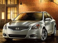 Nissan Set To Unveil New Altima In New York