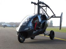 Flying Car PAL-V Makes Maiden Flight