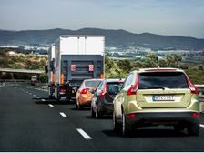 SARTRE Successfully Tests Driverless Cars