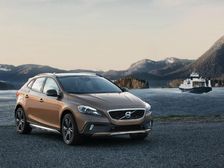 India To Get Volvo V40 Cross Country in 2013