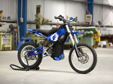 O2 Pursuit - Dirt Bike That Runs For 100km On Air!