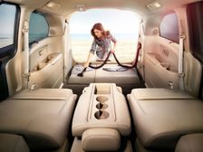 Honda Odyssey Gets World's First In Car Vacuum
