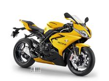 Triumph Daytona 1100 Renderings By Luca Bar Design