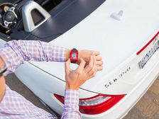 Mercedes-Benz, Pebble Smartwatch Puts Technology To Your Wrist
