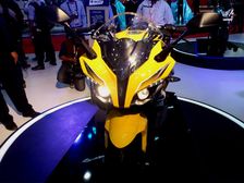 Pulsar 400cc SS Super Sport From Bajaj - Pics