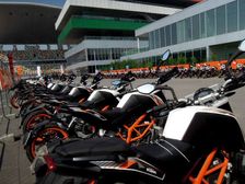 KTM 390 Duke Track Day At Buddh International Circuit