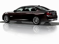 BMW To Launch Horse Edition 7-Series In China