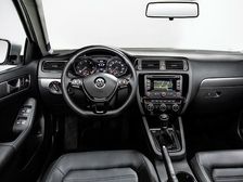 2015 Volkswagen Jetta Revealed - New York Auto Show 2014