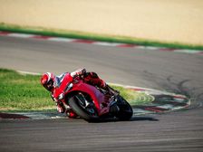 Ducati 1299 Panigale Unveiled At EICMA