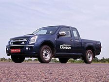 Five Isuzu D-Max Donated For Hudhud Relief Effort