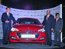 Hyundai Elite i20 & Harley-Davidson Street 750 Win ICOTY & IMOTY 2015