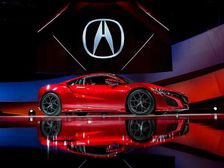 2015 Detroit Auto Show: Acura NSX Supercar Revealed