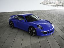 Porsche 911 GTS Club Coupe Revealed: Price, Specs & Features