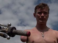 VIDEO: Craig Parks— One Armed Motocross Rider