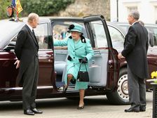 Queen Elizabeth II Looking Around For New Chauffeur