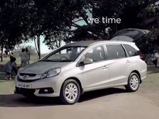 Honda Mobilio Features In An All-New 2015 TVC
