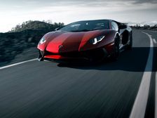 Lamborghini Aventador LP 750-4 Superveloce Revealed In Video