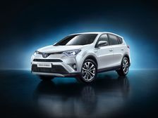 2015 New York Auto Show: New Toyota RAV4 Hybrid Unveiled