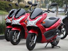 Honda PCX 150 Scooter To Launch At 2016 Auto Expo
