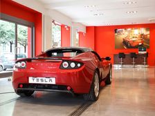 Deepak Ahuja, Tesla Motors CFO To Retire