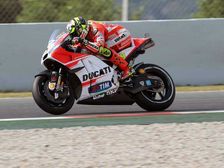 MotoGP 2015 Catalunya GP Dominated By Movistar Yamaha Duo