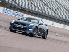 Nissan GT-R Coming To India By 2015-End With Price Tag Of 2 Crore