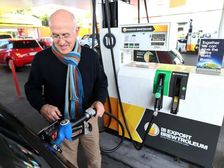 Brewtroleum: A Beer Blended Ethanol Fuel To Run Your Car!
