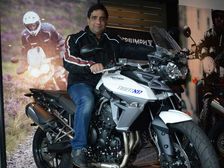 Triumph Tiger 800 XR Adventure Bike Launched In India At INR 10,50,000