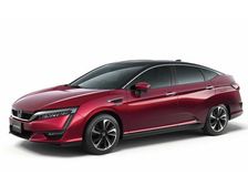 Honda Clarity Fuel Cell Vehicle Unveiled At Tokyo Motor Show