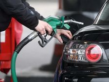 Petrol Price Drops In India; Diesel Prices Unchanged