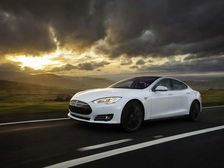 Tesla Model S Owners In Hong Kong Can't Let Their Cars Drive Themselves