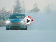 Santa Drifts About In A Ford Focus RS In Snowkhana 4 - Video
