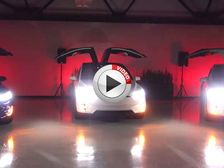 Tesla Puts On A Holiday Light Show With The Model X - Video