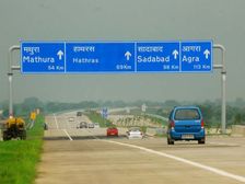 Jaypee Group Looking To Sell Yamuna Expressway