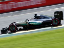 Hamilton Takes 50th Career Pole At 2016 Australian Grand Prix