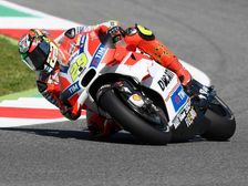 Lorenzo & Marquez Fight Each Other In Italy; Rossi Retires