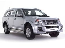 Isuzu MU-7 SUV Available Only With Automatic Transmission