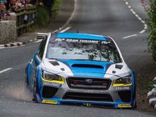 Isle Of Man TT 2016: Mark Higgins Smashes Lap Record