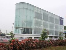 Volvo Inaugurates Their Biggest Showroom In India Till Date