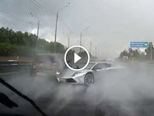 Lamborghini Driver Shows Why Bling Doesn't Translate Into Driving Skills