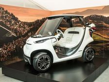 Mercedes-Benz Style Edition Garia Golf Car – Concept Made Reality