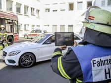 Mercedes Rescue-Assist App Is Like A Pokemon Go For Saving Lives