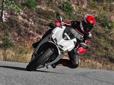 Ducati Supersport And Supersport S To Be Showcased At Intermot 2016