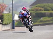 Road Racer Lee Johnston Looking For A New Ride For 2017