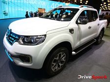 2016 Paris Motor Show: Renault Reveals Its Maiden Pick-Up Truck