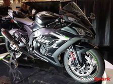 2016 Intermot Motorcycle Show: Kawasaki Reveals Limited Edition ZX-10RR