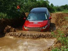 Land Rover Off-Road Drive Experience To Be Held In Kolkata