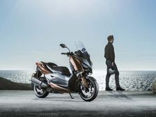 Yamaha Unveils X-300 Maxi Scooter
